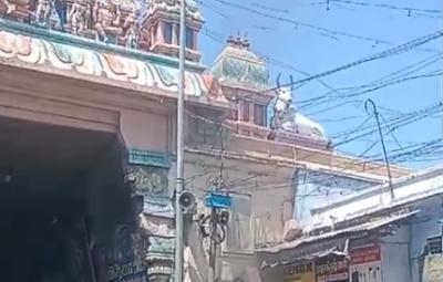 bike-burnt-in-front-of-kannan-s-eyes-there-is-a-commotion-in-front-of-nellaiappar-temple