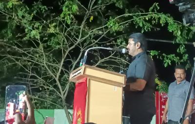 the-dmk-government-cannot-even-pluck-my-hair-seeman-s-obsession-in-the-red-fort
