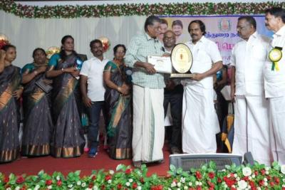 award-for-social-worker-who-buried-bodies-in-kanyakumari