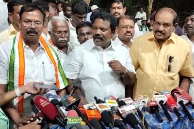 who-is-the-real-owner-of-aiadmk-congress-leader-twist-in-tirunelveli