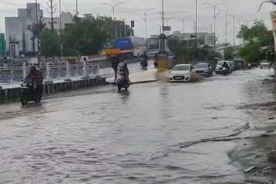 nellai-town-flooded-in-just-one-day-rain
