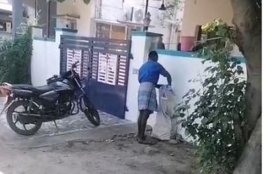 garbage-collection-van-has-been-repaired-for-4-months-nellai-55th-ward-councilor-shocking-video
