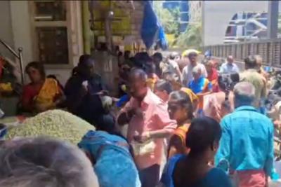 in-nellai-the-price-of-jasmine-flowers-has-increased