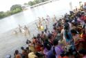 Aadi Perukku - People enjoying water in Cauvery