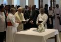 Sri-Lanka-rise-again-rsquo---PM-Modi-pays-tribute-Easter-bombing-victims