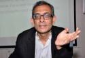 indian-economy-going-into-a-tailspin-says-abhijit