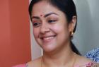 actress-jyothika-donates-rs-25-lakhs-to-tanjore-government-hospital