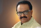 spb-hears-the-song-and-taps-his-finger-charan-said