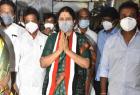 sasikala-reached-chennai-after-travelling-23-hours