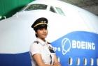 india-s-youngest-female-pilot-25-year-old-ayesha-aziz-from-kashmir