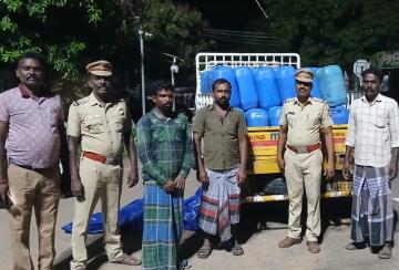 2000-liters-of-kerosene-smuggled-in-Uvari