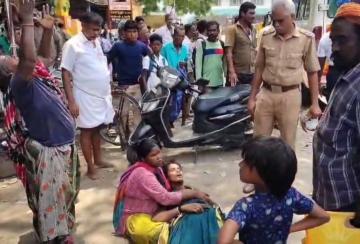 A-fox-walking-near-Nellai-railway-station-fainted-and-died-tragically