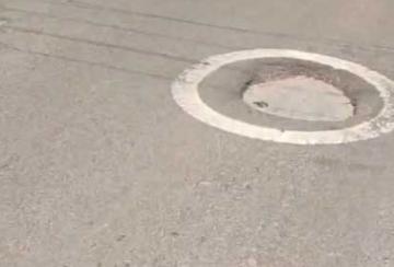 Underground-sewer-covers-waiting-to-be-dug-up-nellai