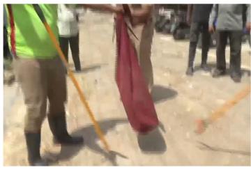 snake-in-bike-showroom