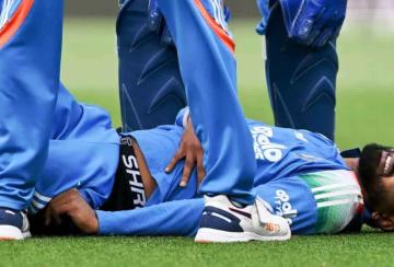 shreyas-iyer-admitted-to-icu