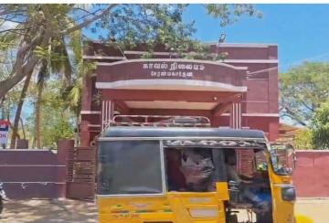 rowdy-saravanan-attack-workers-petrol-bunk-in-cheranmahadevi