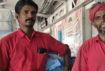 how-much-nellai-railway-porters-earn-in-oneday