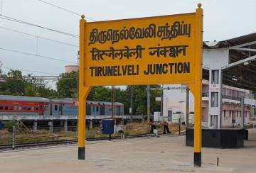 A-17-year-old-boy-was-driving-a-car-in-Nellai-Police-arrested-father