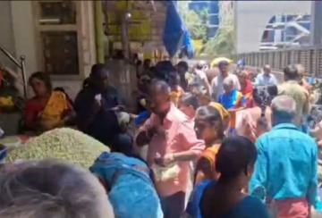 in-nellai-the-price-of-jasmine-flowers-has-increased